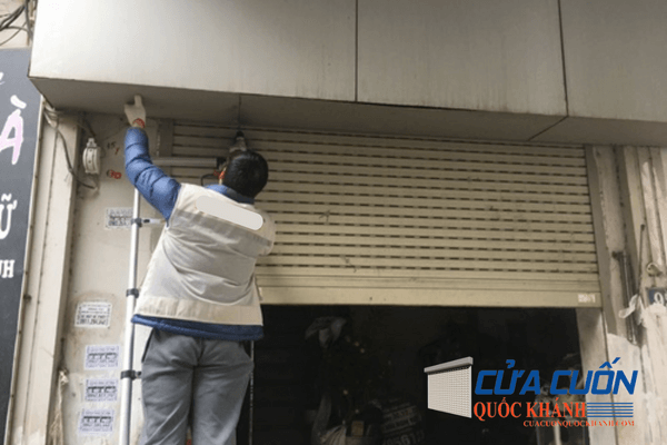 Sửa cửa cuốn quận 12 TPHCM